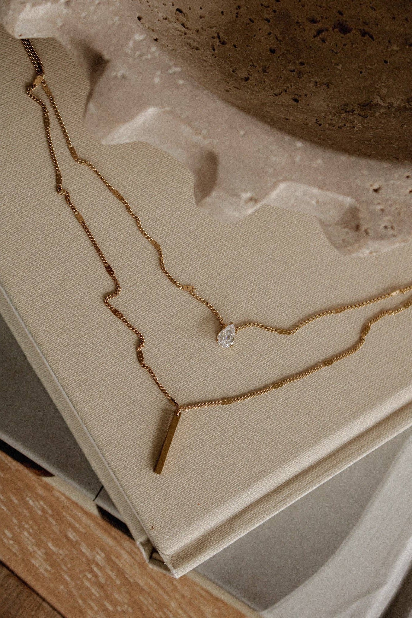 rosaline necklace