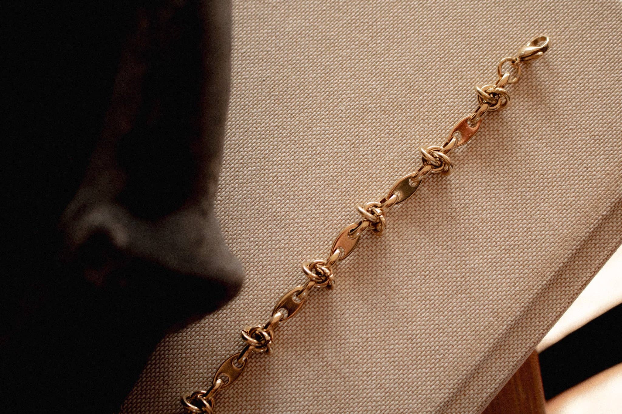 estie bracelet